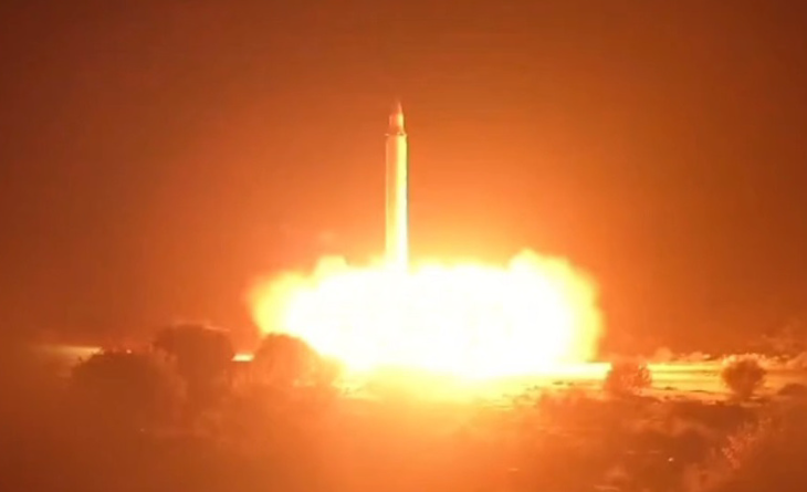 Iran Bakar Fasilitas Minyak yang Terkait dengan AS dalam Serangan Gelombang ke-63